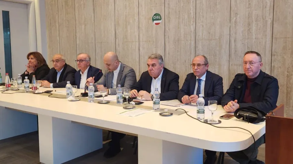 Sbarra (Cisl): «Ponte sì, ma servono tutte le opere complementari»