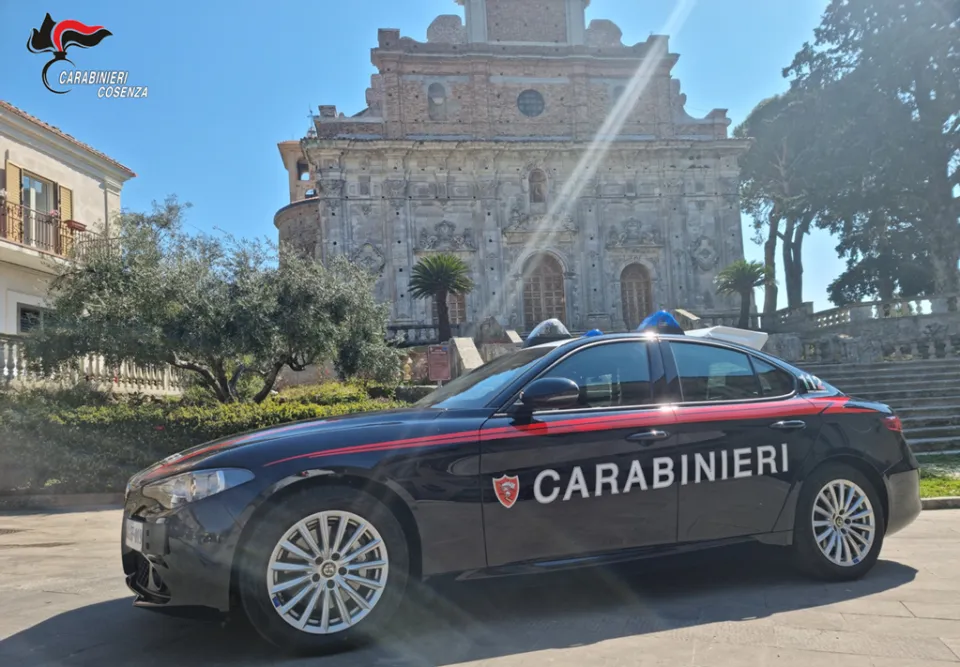 Montalto Uffugo: si fingono carabinieri e chiedono ad anziano 2mila euro in cambio del rilascio del figlio