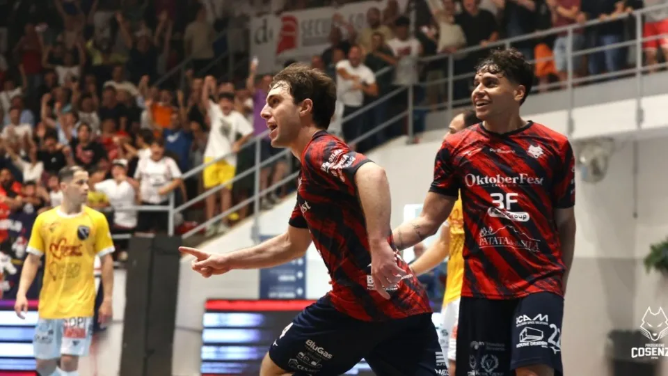 Futsal | Impresa Pirossigeno: la Serie A resta a Cosenza