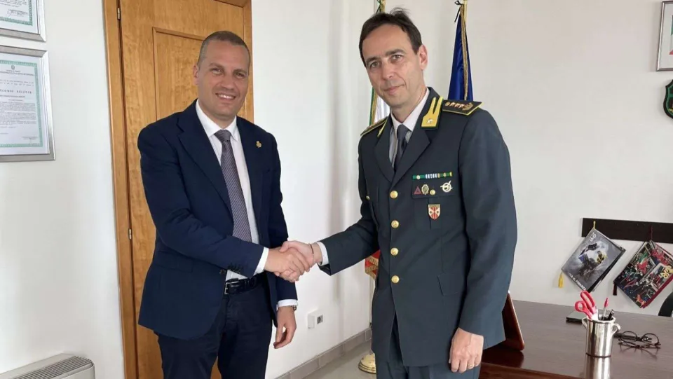 Crotone, il presidente Ammirati incontra la Guardia di Finanza