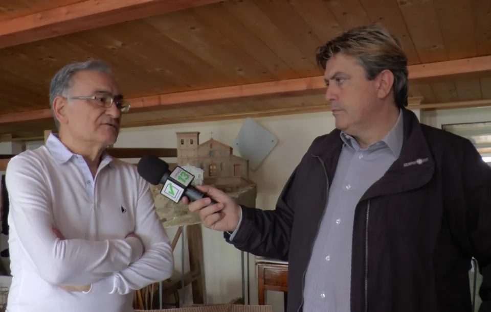“Catanzaro e dintorni” su VideoCalabria: Girifalco nelle bellissime miniature di Mimmo De Giorgio