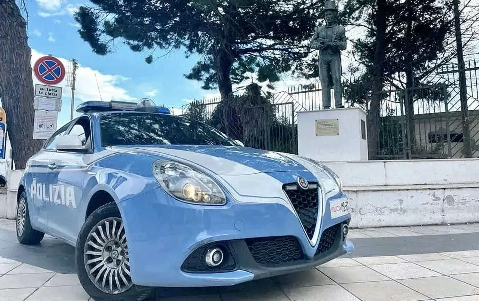 Polizia, controlli straordinari tra Crotone e Isola Capo Rizzuto