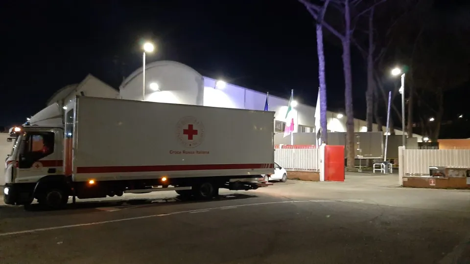 Guerra in Ucraina: partito all'alba il secondo carico di aiuti umanitari della Croce Rossa Italiana