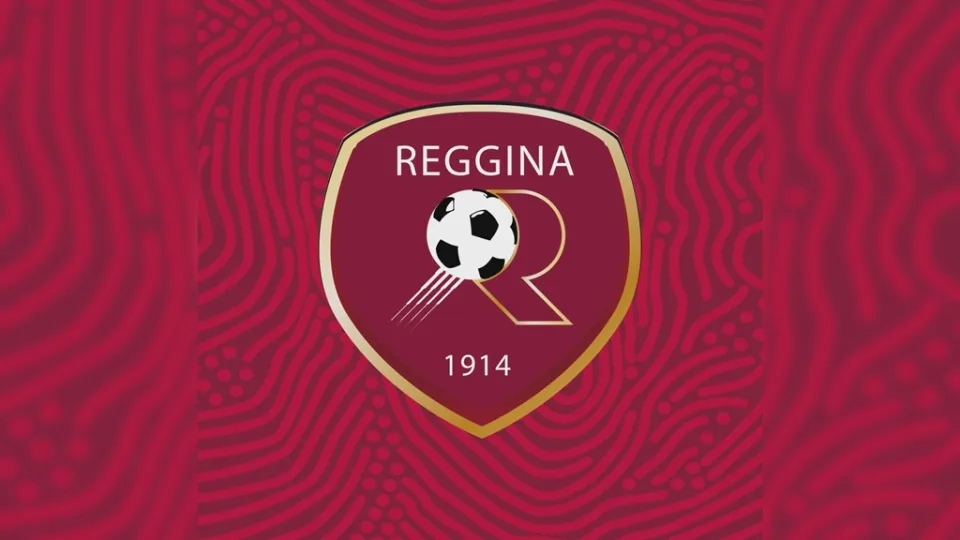CALCIO | Respinta l'iscrizione in serie B della Reggina: «Presenteremo ricorso»