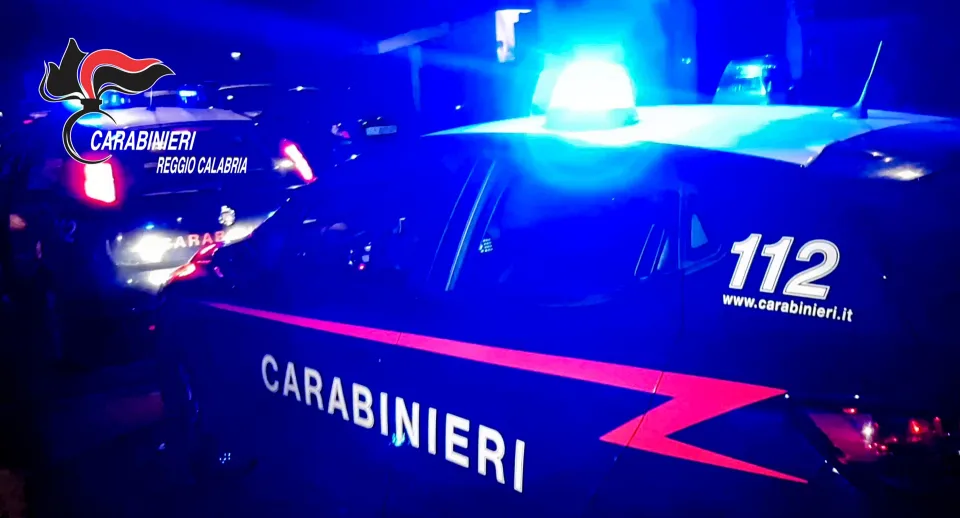 Palmi: aggredì due operatori ecologici a Pasqua, denunciato