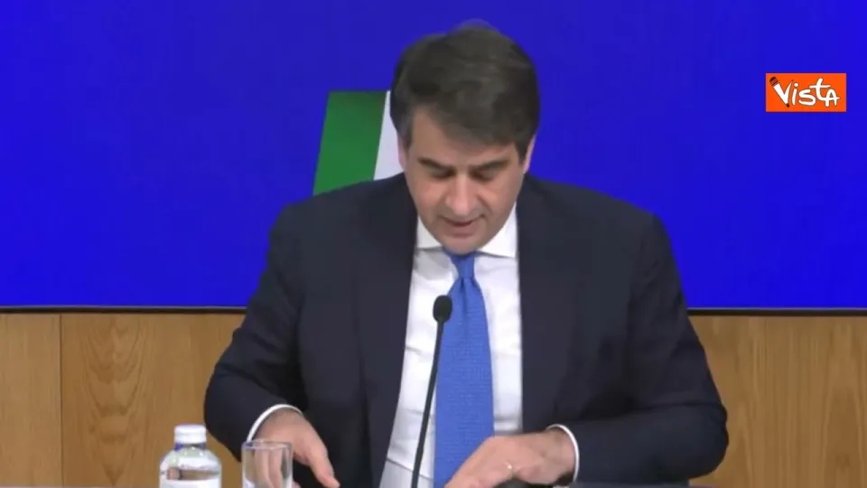 Pnrr, Fitto: Approvato decreto legge rilevante per sua prosecuzione e accelerazione