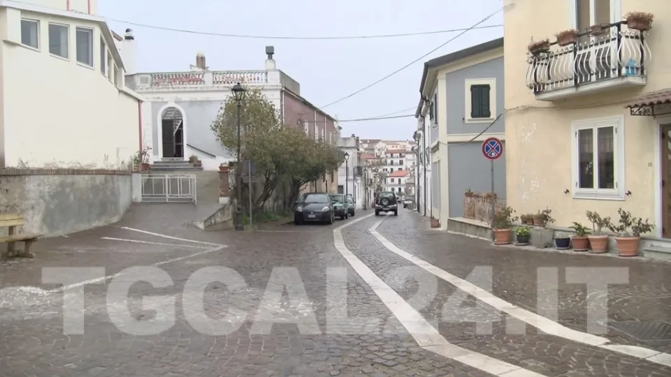 VIDEO | Carfizzi paese Covid free: un primato raggiunto grazie all'unione della comunità