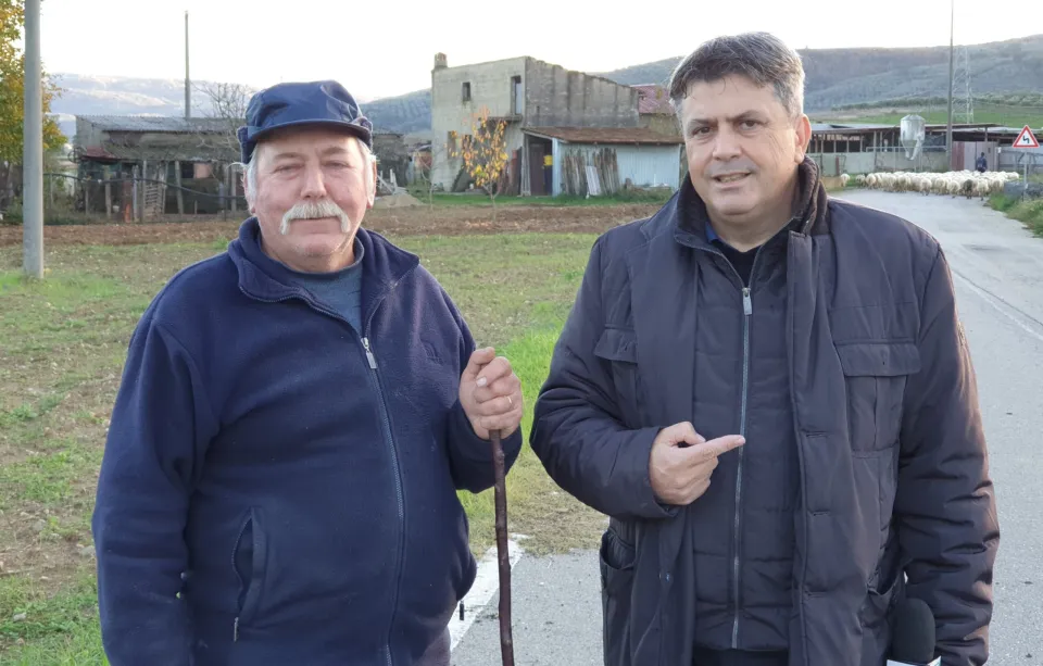“Catanzaro e dintorni” su VideoCalabria: a tu per tu con la vita dei pastori nelle campagne di Amaroni