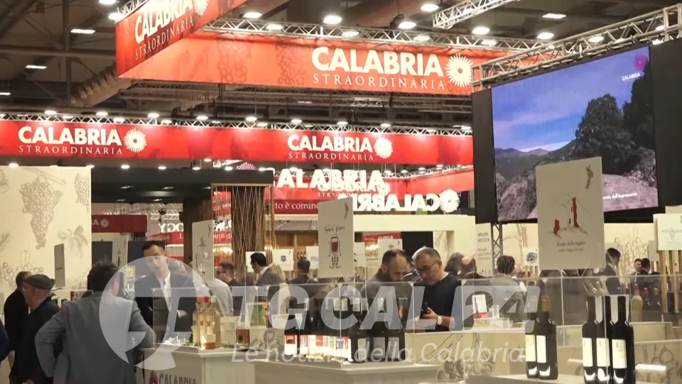 VINITALY 2025 | La Calabria "ruba" la scena alle altre regioni