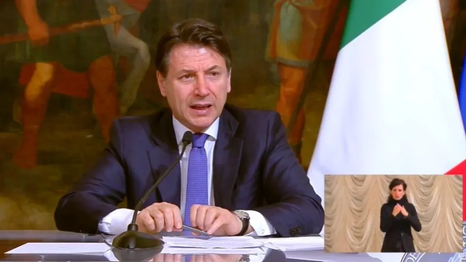 Conte: «4,3miliardi per i Comuni e 400 milioni per la spesa delle persone in difficoltà» (VIDEO)