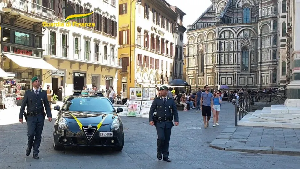 Fallimenti pilotati da finto commercialista: confiscati 3 immobili a Reggio Calabria