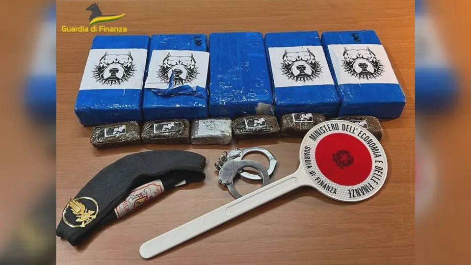 In auto con 5 kg di cocaina: arrestato campano nel Cosentino