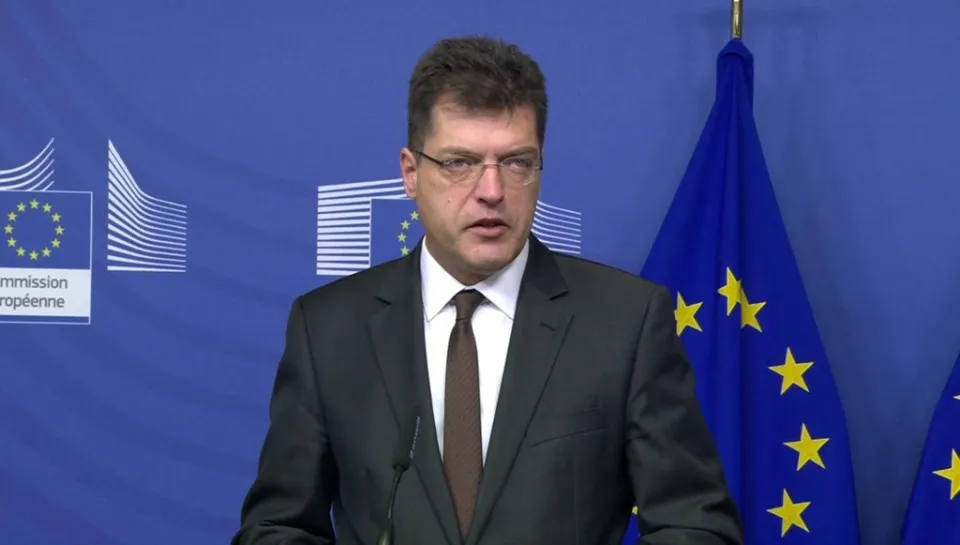 Coronavirus, la Ue: «Da Italia risposta rapida e professionale» (VIDEO)