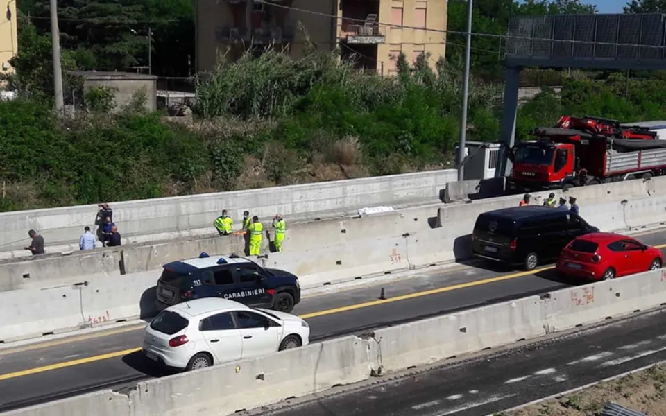 Operaio investito e ucciso sull'A2 nei pressi dello svincolo di Pizzo Calabro (Foto - Video)