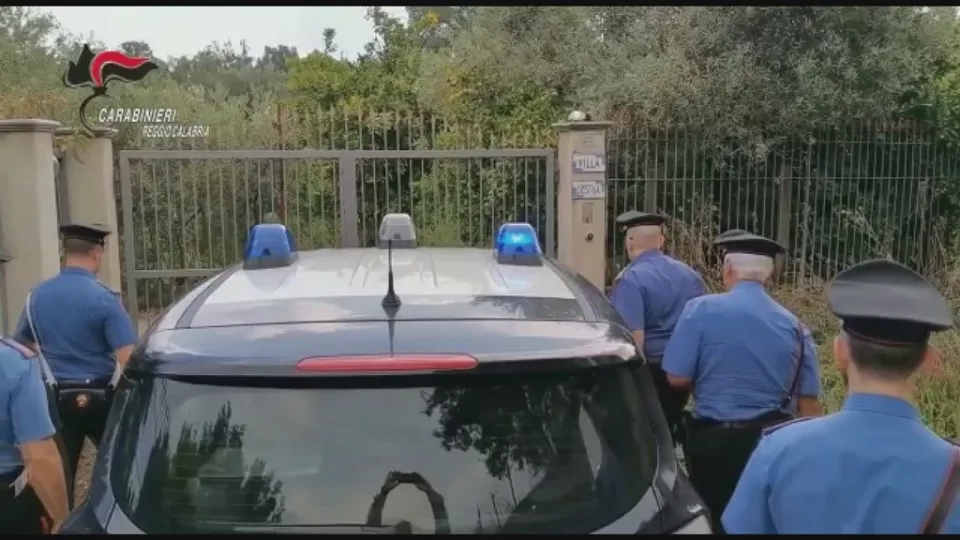 “Un centro di illecito guadagno”: bufera sul Cara di Varapodio, indagate sei persone (VIDEO)