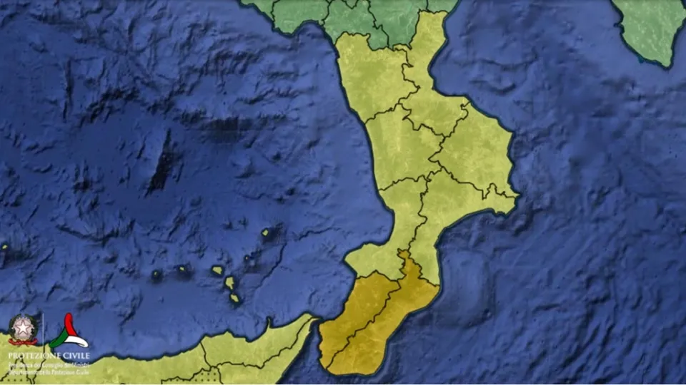 Pioggia e maltempo: diramata in Calabria allerta arancione e gialla per mercoledì 13 ottobre