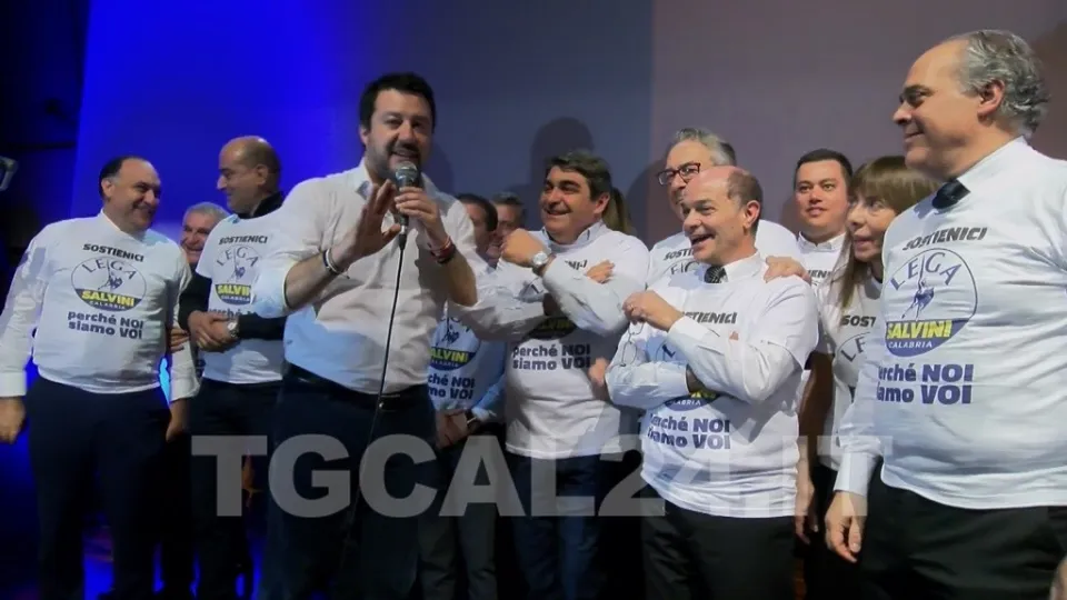 Regionali, «Il governatore si chiamerà Jole e il primo partito sarà la Lega»: così Salvini a Crotone (VIDEO)