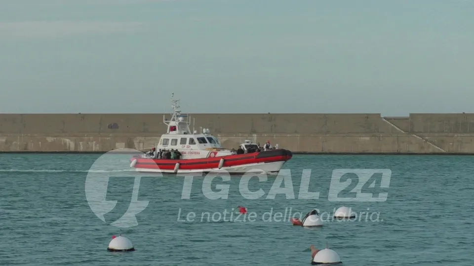 Sbarco di migranti del 22 maggio a Crotone: fermati i presunti scafisti