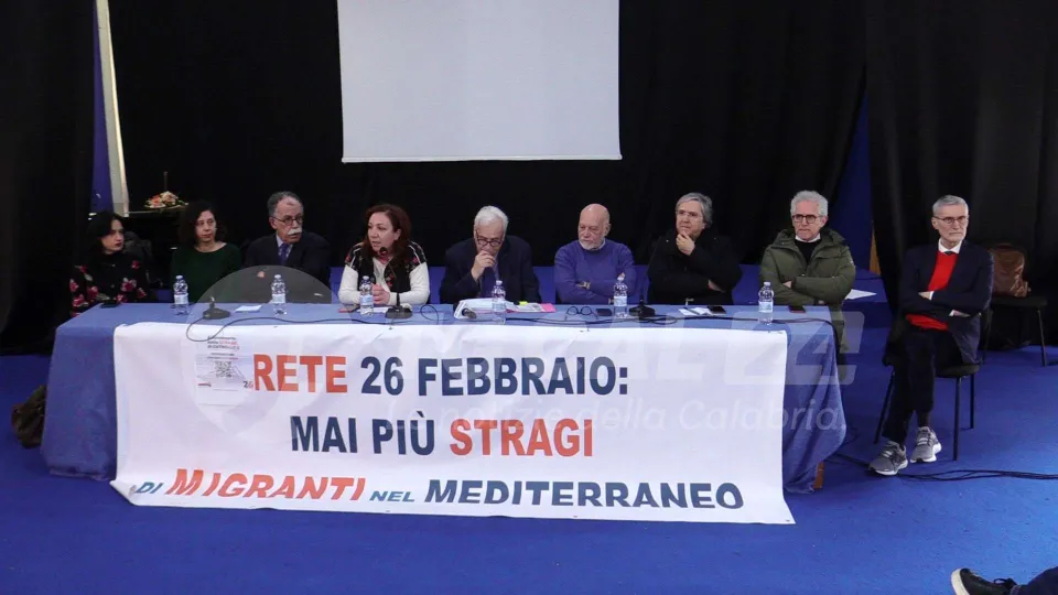 Ricongiungimenti familiari e "diritto al lutto": le richieste dei superstiti di Cutro