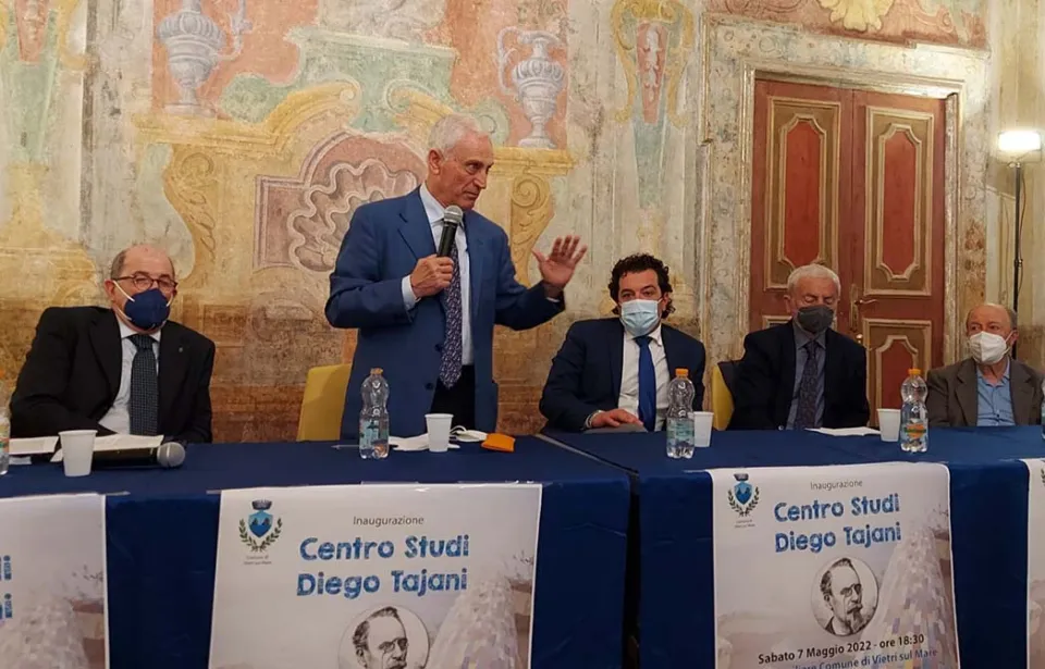 Il Centro studi "Diego Tajani" apre a Vietri; una torre del tribunale di Salerno intitolata al politico e magistrato