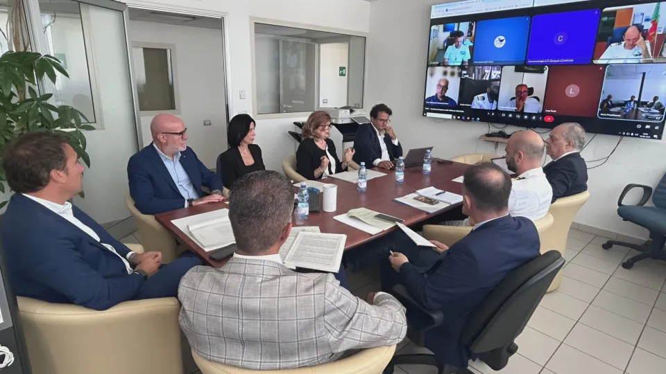 Porti Calabria, Piano 2026-'28: investimenti su Gioia Tauro, Crotone e Vibo