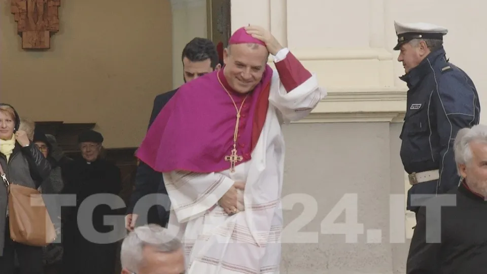 Speranza e vicinanza alla gente: i concetti più frequenti nelle prime parole di mons. Panzetta (VIDEO)