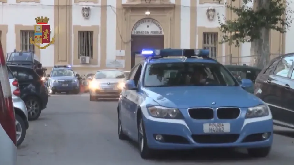 Favoreggiamento dell'immigrazione clandestina: fermate 14 persone (VIDEO)
