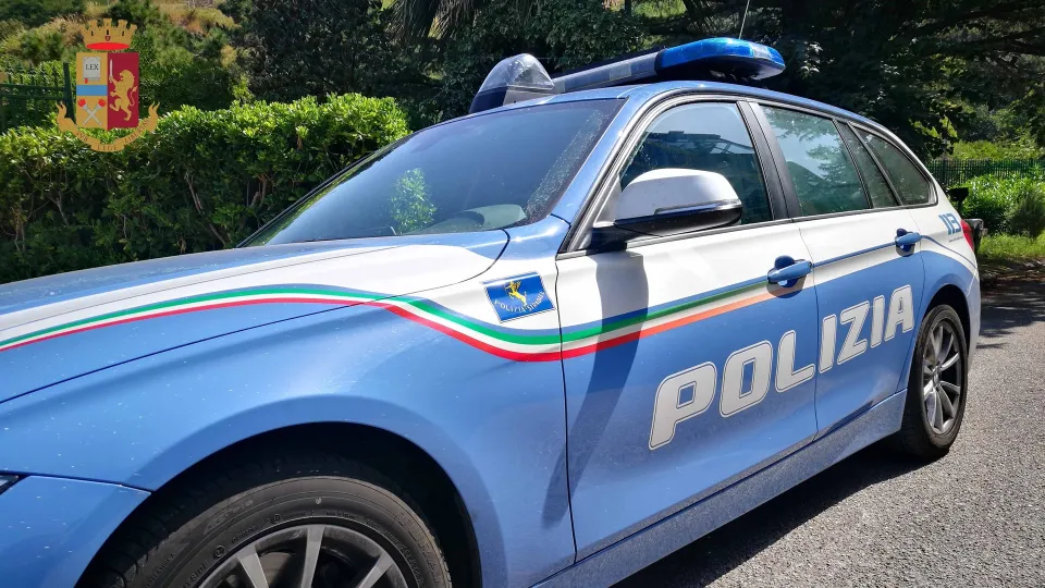 Attesta la cecità di una donna già deceduta: sospeso medico a Vibo Valentia