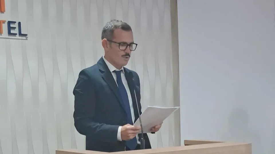Cgil Catanzaro-Crotone-Vibo, Francesco Gatto è il nuovo segretario generale
