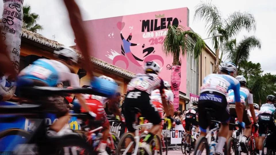 VIDEO | Si chiude il Giro d'Italia, ma a Tiriolo c'è ancora grande emozione: Crotone sede di tappa nel 2022?