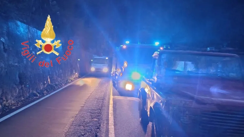Frana nel catanzarese, chiusa strada per rischio crolli