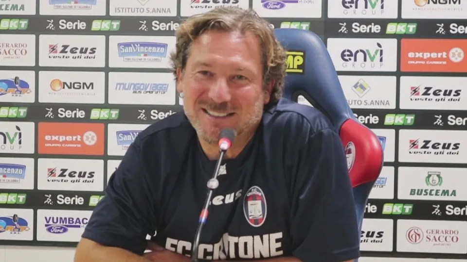Stroppa (Fc Crotone): «Voglio rimanere qua, alla società proporrò un biennale» (VIDEO)