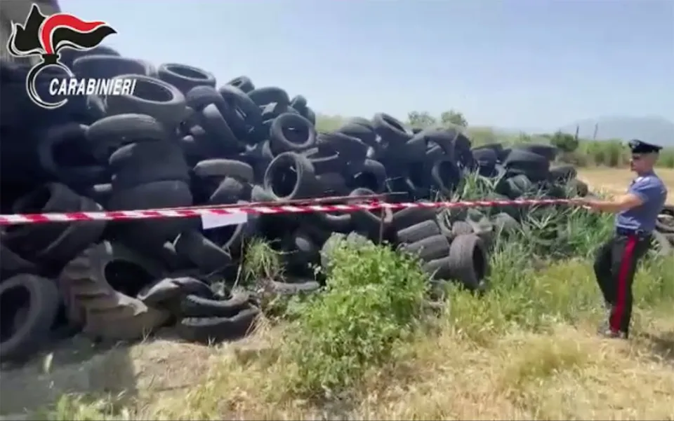Violazioni in materia ambientale: controlli in 50 aziende della fascia jonica. 17 denunce e 8 sequestri (Video)