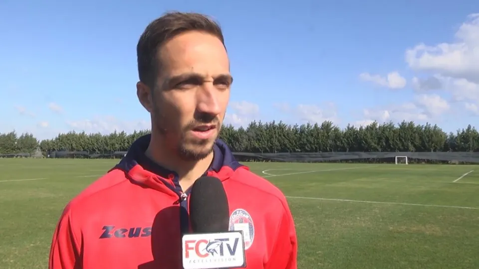 Calcio, Mazzotta (Fc Crotone): «L'obiettivo è ripartire come abbiamo finito il girone» (VIDEO)