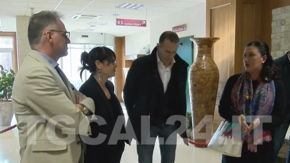 Sanità, Garavaglia e Romeo (Lega) visitano il Marrelli Hospital di Crotone (VIDEO)