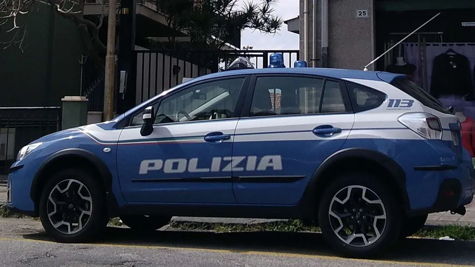 Presunta violenza sessuale su una minore: arrestato 17enne