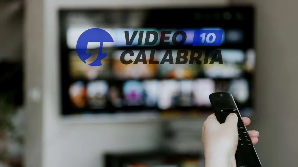 Video Calabria prima tv a sottotitolare l'intera programmazione