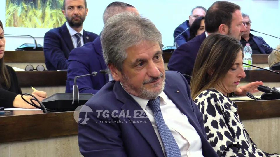 AMMINISTRATIVE | Crotone, Fabrizio Meo si candida a sindaco