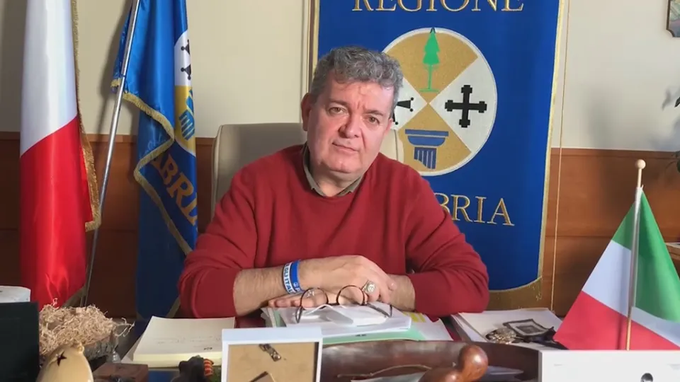 VIDEO | Sanità, ritardi nella nomina del commissario. Spirlì: «Il Governo sta "annacando il pecoro"»