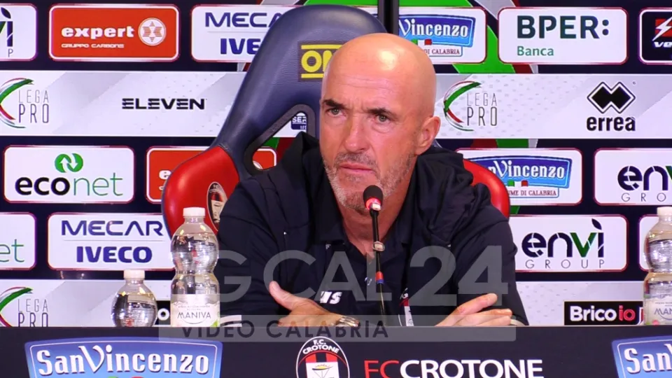 VIDEO | Calcio, Lerda (Fc Crotone): «Arriviamo sereni e consapevoli. Massimo rispetto per il Catanzaro»