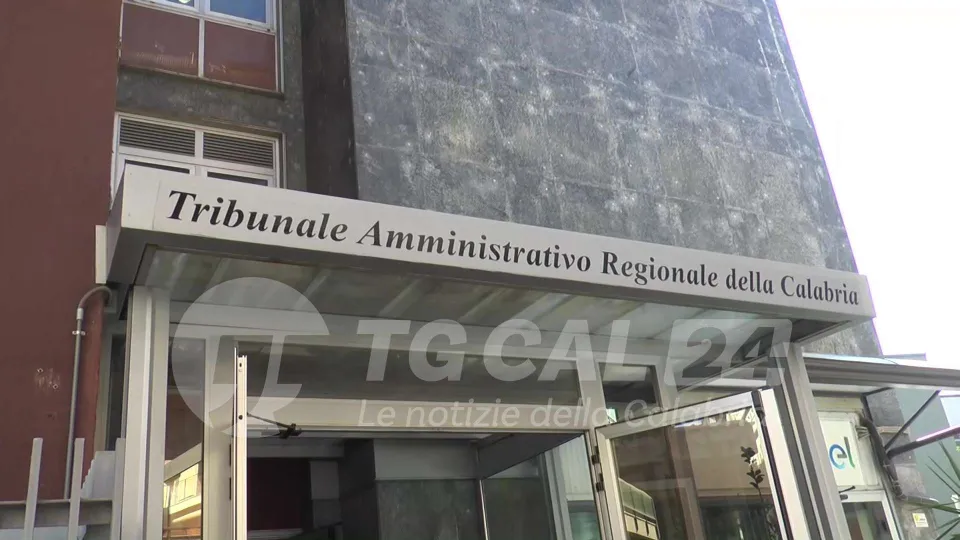 Bonifica Crotone: il TAR accoglie i ricorsi di Regione, Comune e Provincia