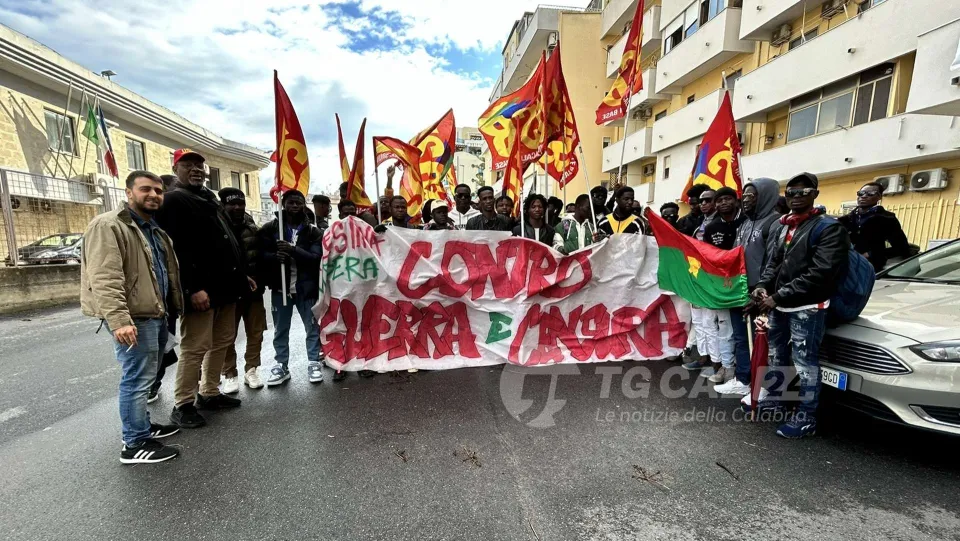 Asilo, protestano i migranti: chiedono tempi brevi e certi