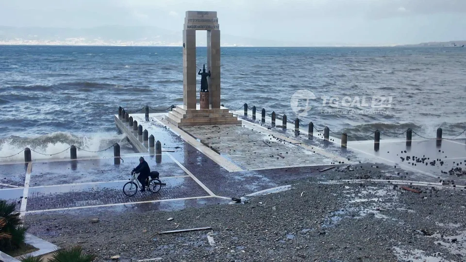 Maltempo a Reggio, previsto peggioramento nelle prossime 24 ore