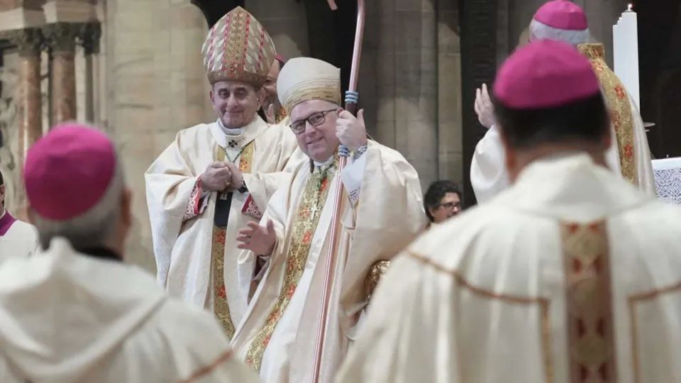 Mons. Alberto Torriani: «Lavoriamo e camminiamo insieme»