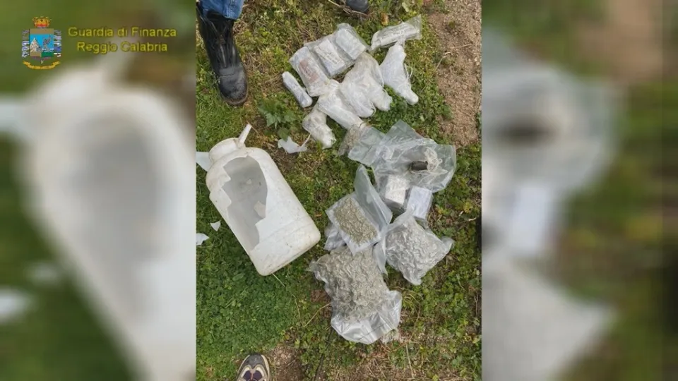 Detenevano armi e droga: arrestati nel Reggino due uomini (VIDEO)