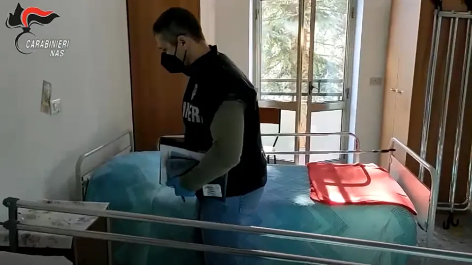 Scoperte irregolarità in tre strutture per anziani, disabili e minori nel cosentino (VIDEO)