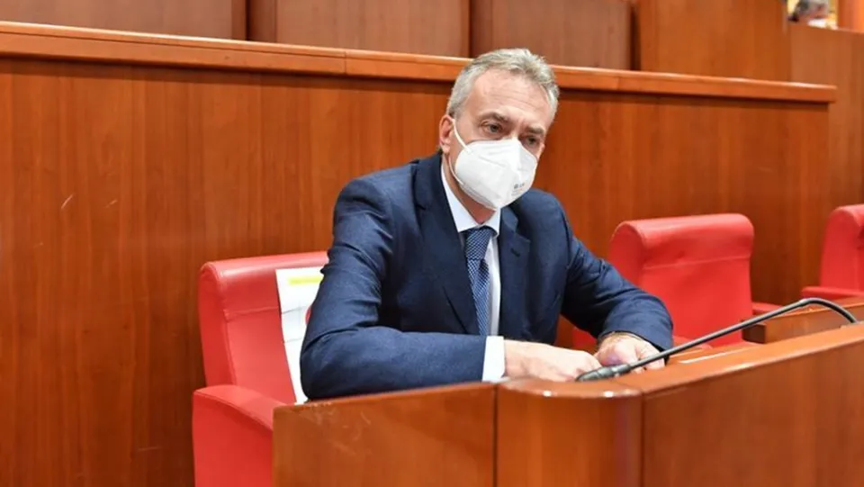 Ristrutturazione e riconversione dei vigneti calabresi, Gallo: «In arrivo oltre 1 milione di euro»