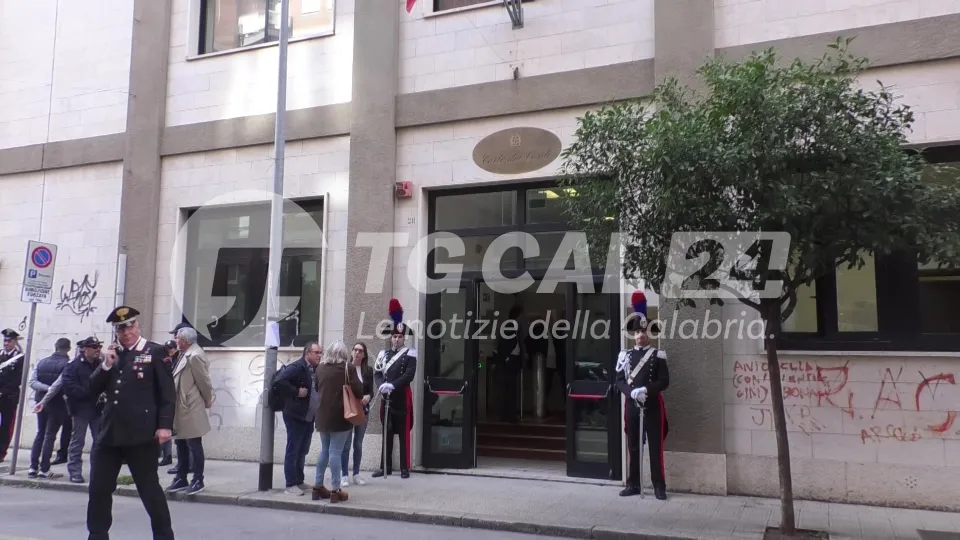 Non indice nuovo appalto per fornitura gas, condannato dirigente Asp Cosenza