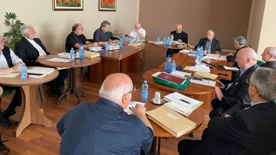 Regionali, l'appello della Conferenza Episcopale calabrese: «La Calabria va curata in modo nuovo»