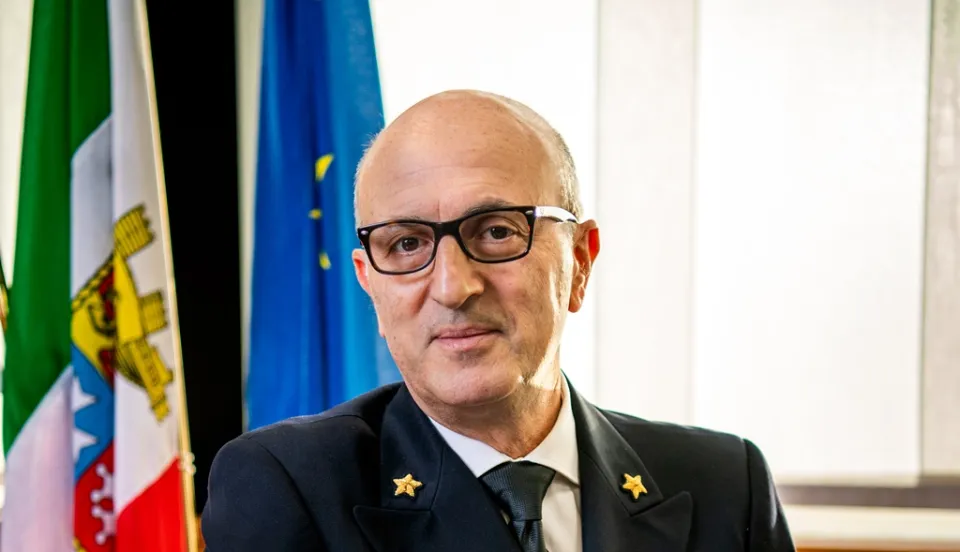 Carlone, Guardia costiera: "Sul naufragio di Cutro ho la coscienza pulita, la barca poteva navigare"